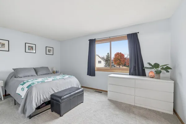 $196,900 | 4289 Centerville Road, Vadnais Heights, MN 55127