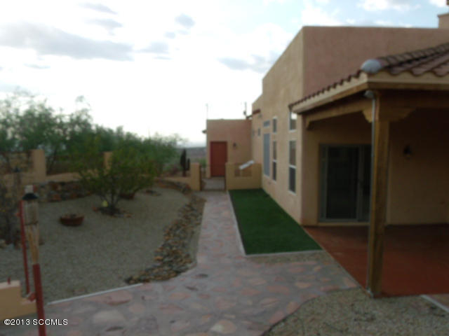 1829 Círculo Tortuga Rio Rico, AZ 85648 - Photo 10 of 22