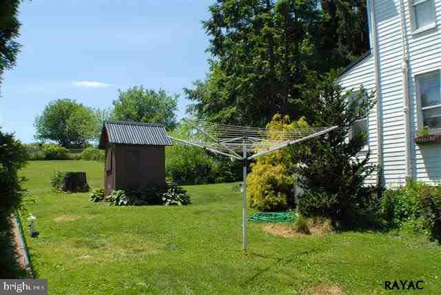 1668 Richmond Road Red Lion, PA 17356 - Photo 6 of 20 Gallery Image 6