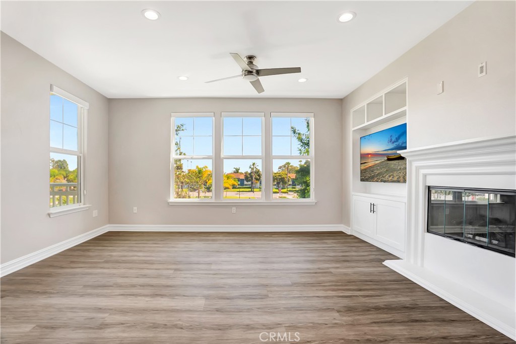 1431 Windshore Way Oxnard, CA 93035 - Photo 6 of 33