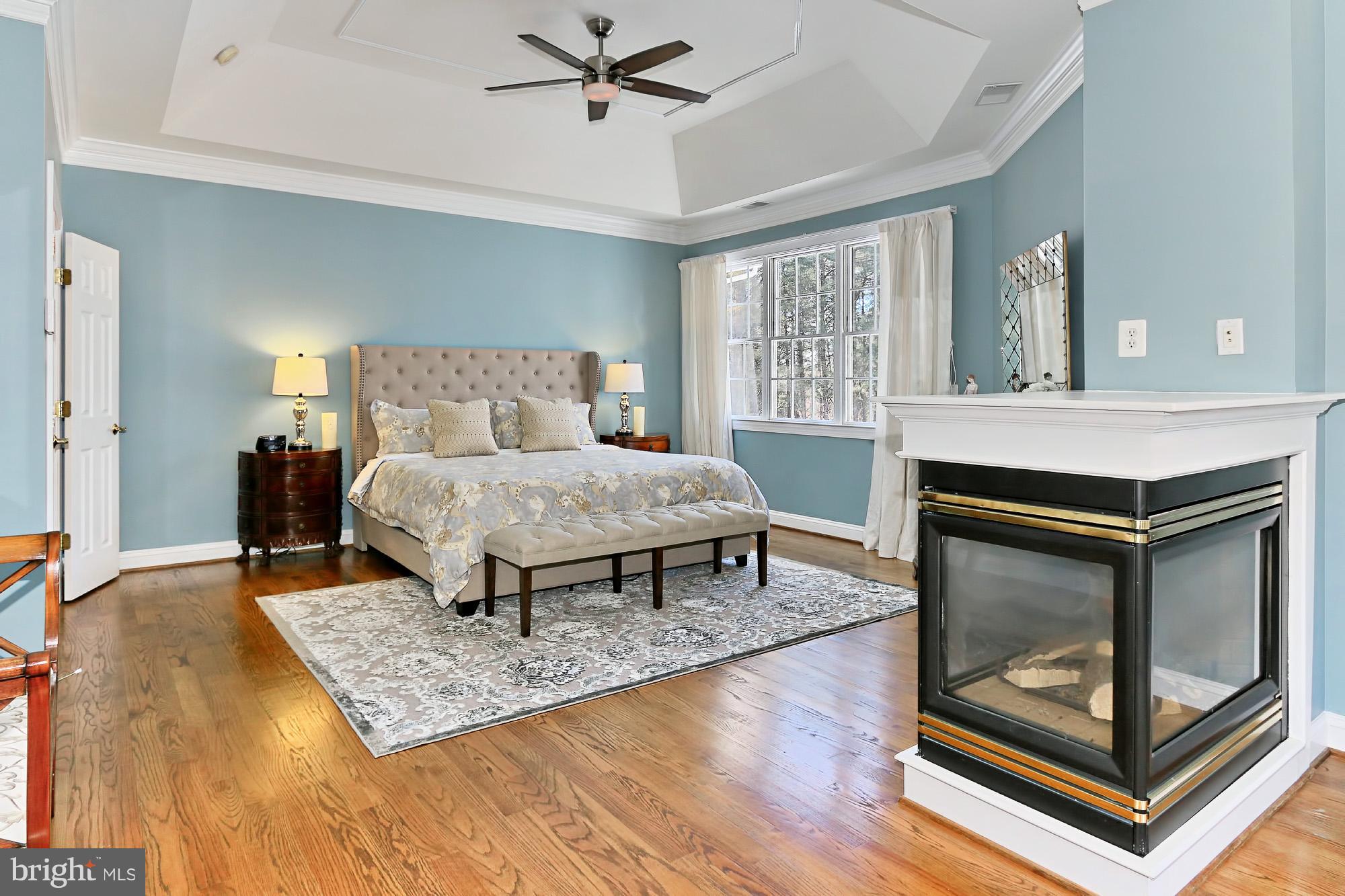 6032 Colchester Road Fairfax, VA 22030 - Photo 16 of 29 Elegant Master Suite