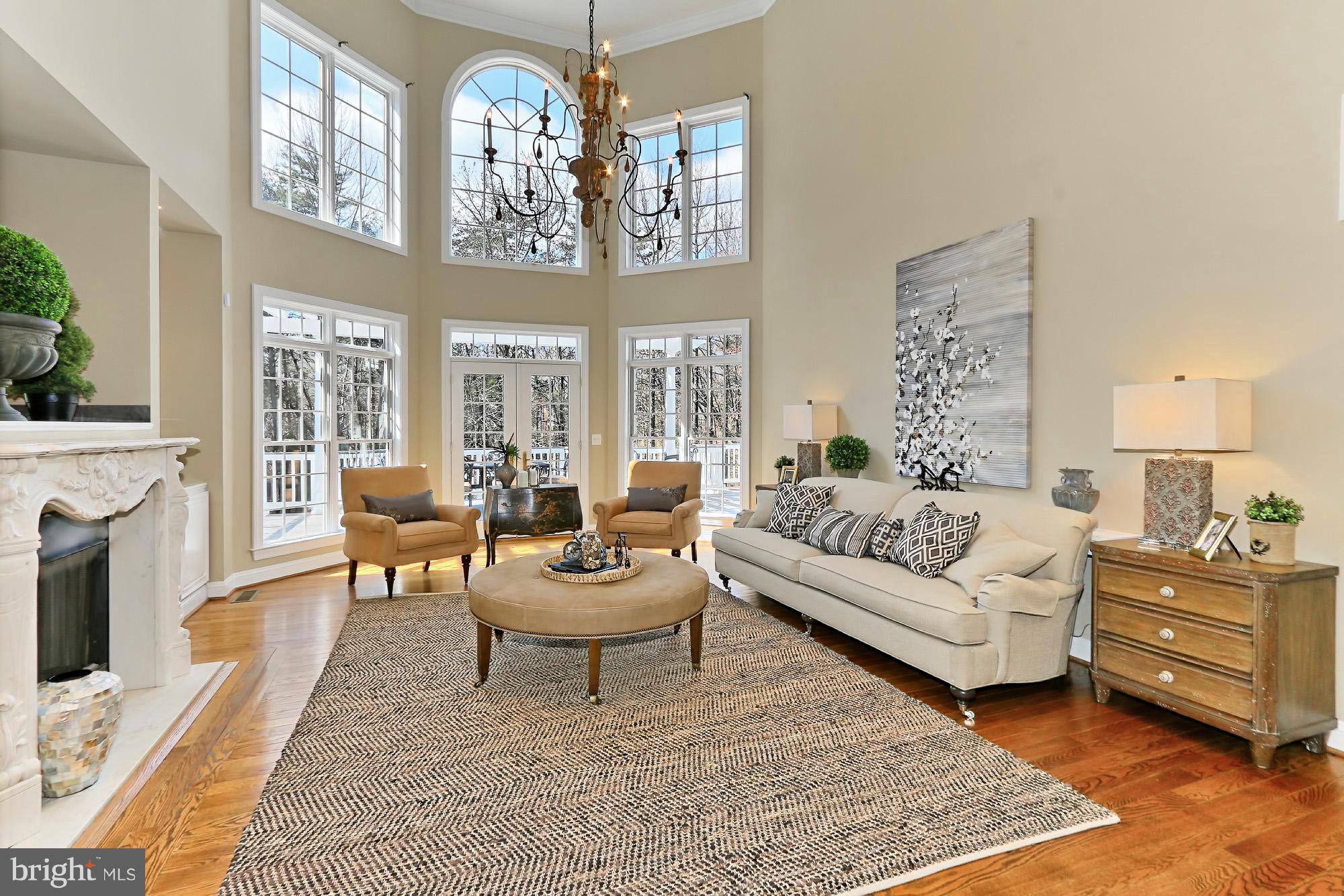 6032 Colchester Road Fairfax, VA 22030 - Photo 6 of 29 Attention to detail in every room