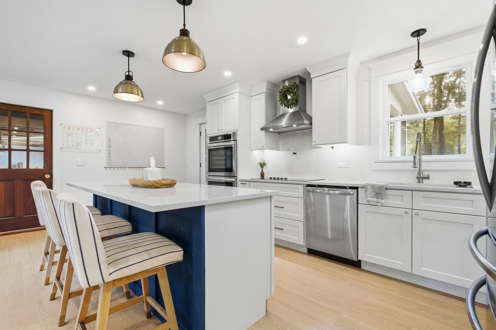 25 Howell Road Sudbury, MA 01776 - Photo 8 of 24 Gallery Image 8