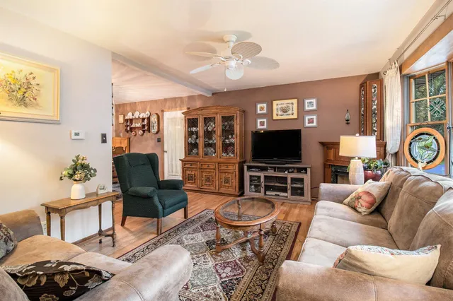 $249,000 | 359 10th Street, Manistee, MI 49660