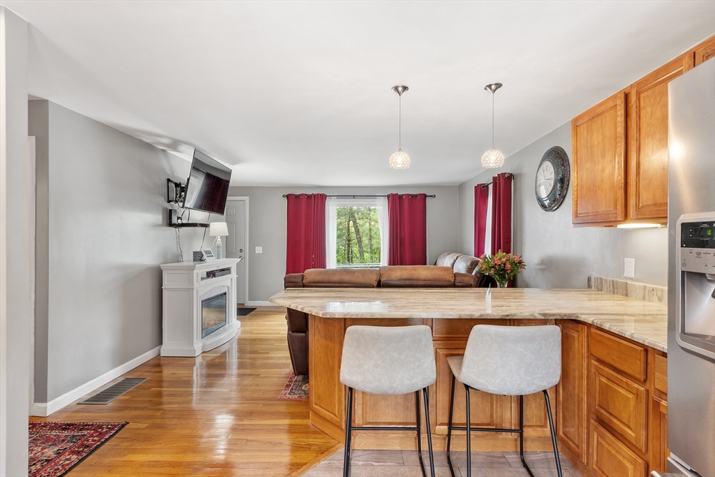 2608 Providence Road Northbridge, MA 01534 - Photo 9 of 42 Gallery Image 9