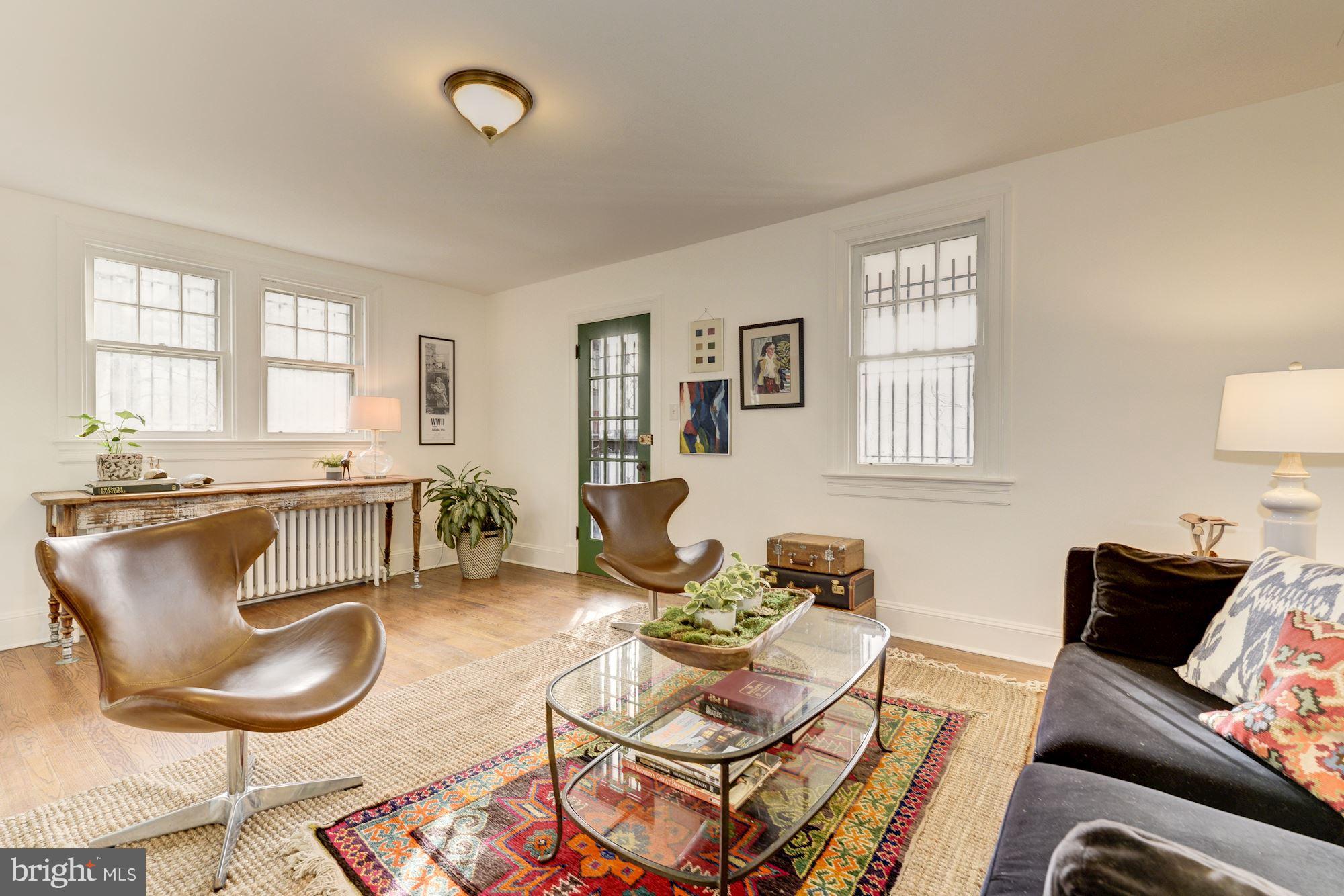 4944 East Capitol Street Northeast Washington, DC 20019 - Photo 14 of 26 Large and bright