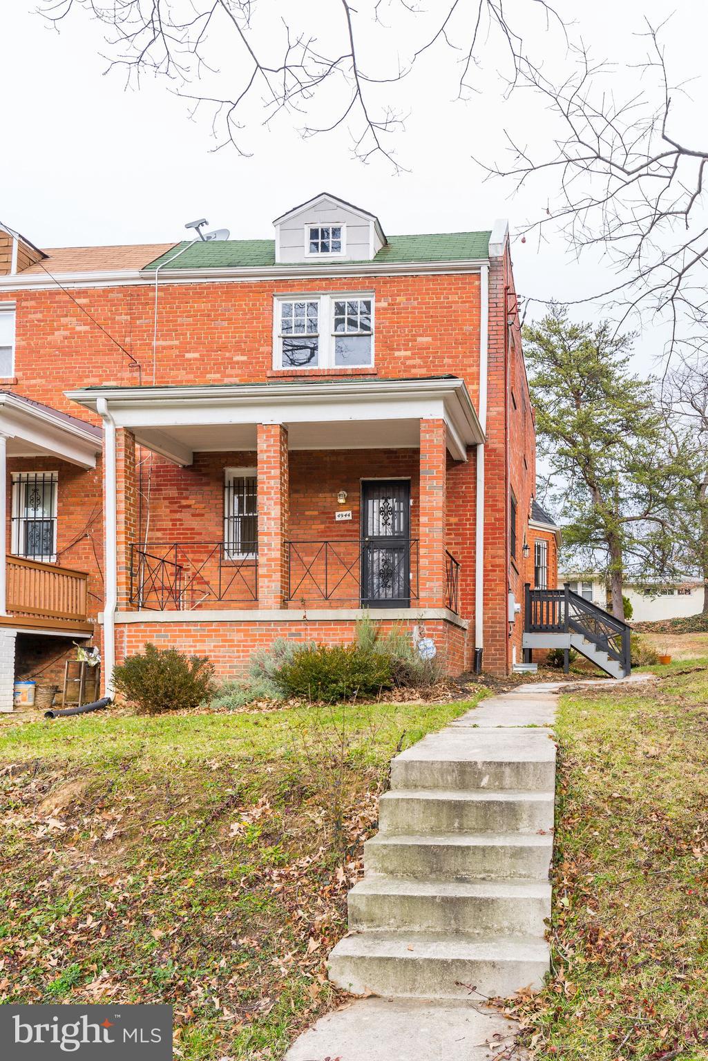 4944 East Capitol Street Northeast Washington, DC 20019 - Photo 26 of 26 4944 East Capitol Charmer
