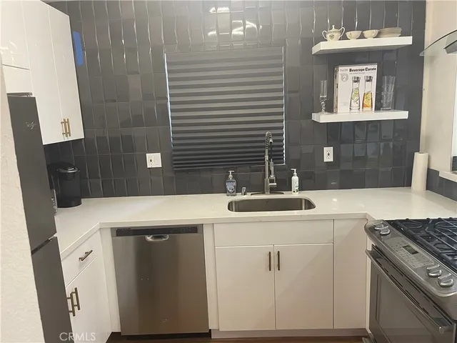 $528,000 | 1192 Mitchell Avenue, Unit 7, Tustin, CA 92780