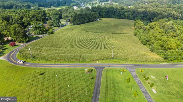 a view of a outdoor space