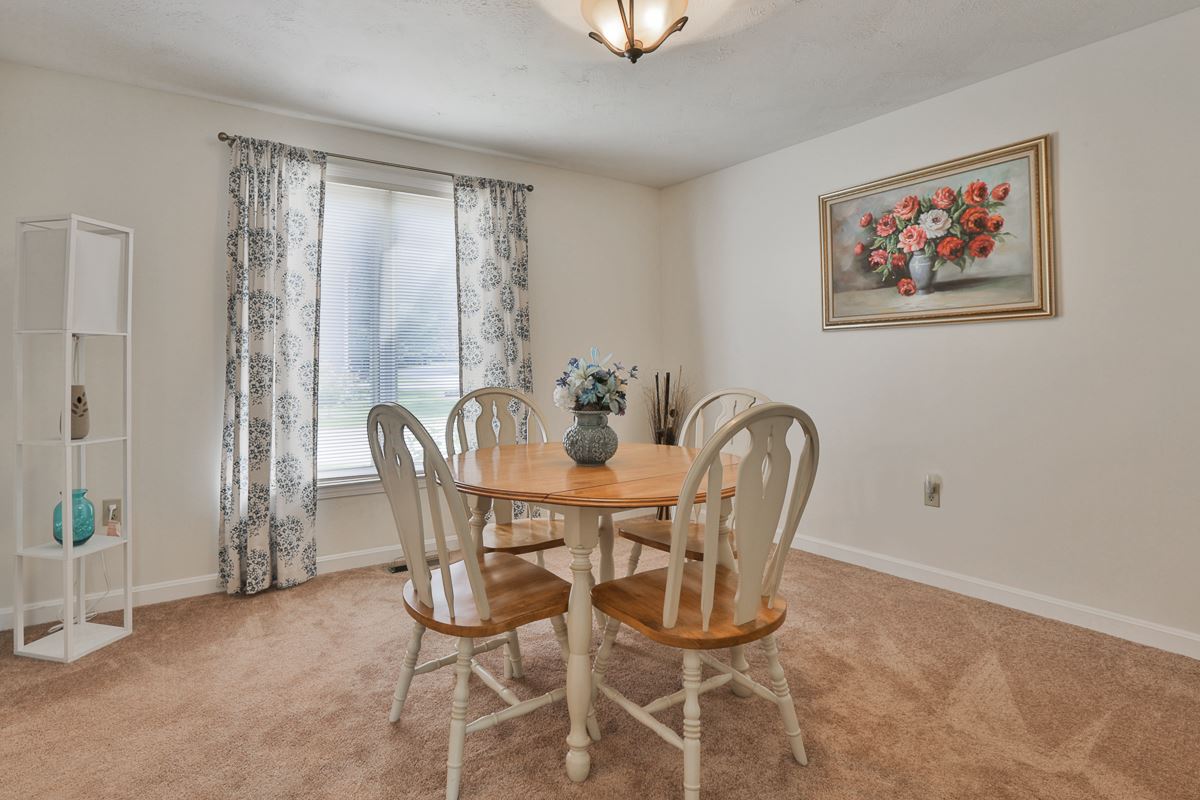 2 Rye Place Nashua, NH 03063 - Photo 16 of 34 Gallery Image 16
