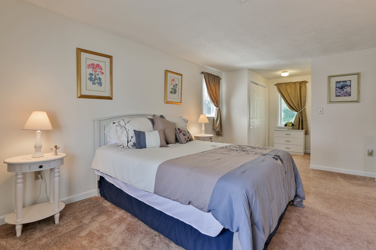 2 Rye Place Nashua, NH 03063 - Photo 31 of 34 Gallery Image 31