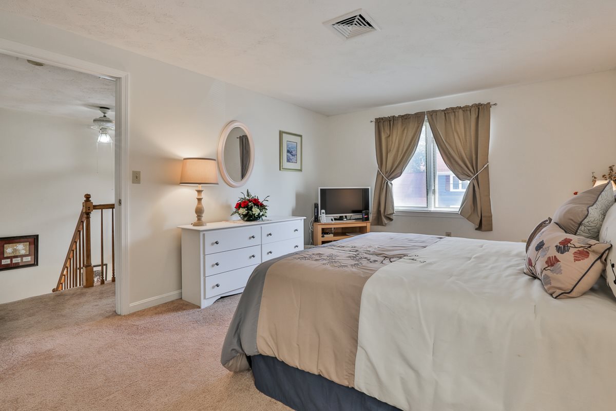 2 Rye Place Nashua, NH 03063 - Photo 32 of 34 Gallery Image 32