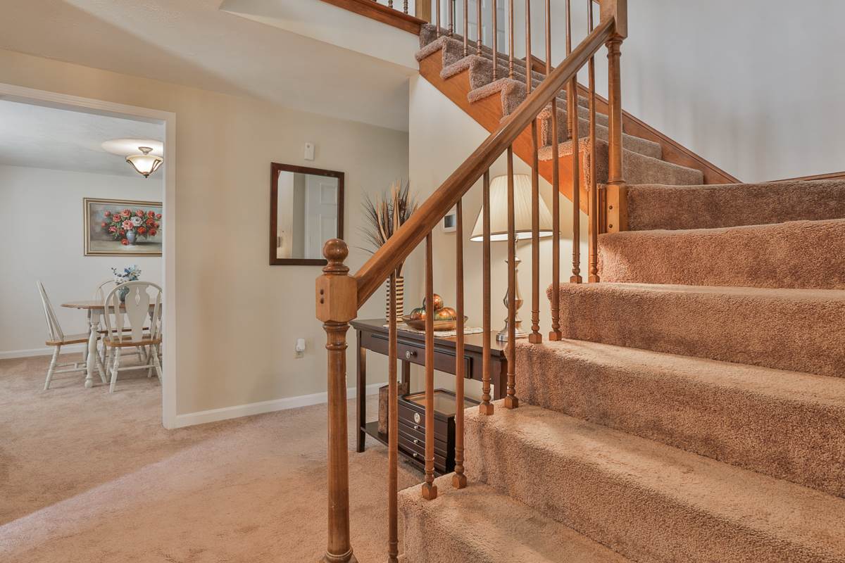 2 Rye Place Nashua, NH 03063 - Photo 8 of 34 Gallery Image 8
