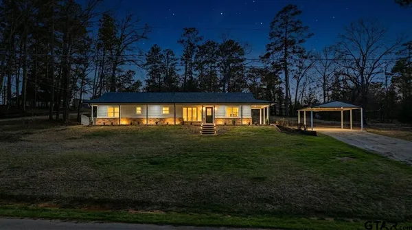 $370,000 | 18208 North Lakeview Drive, Troup, TX 75789