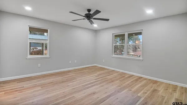 $370,000 | 18208 North Lakeview Drive, Troup, TX 75789