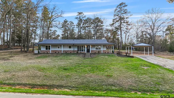 $370,000 | 18208 North Lakeview Drive, Troup, TX 75789