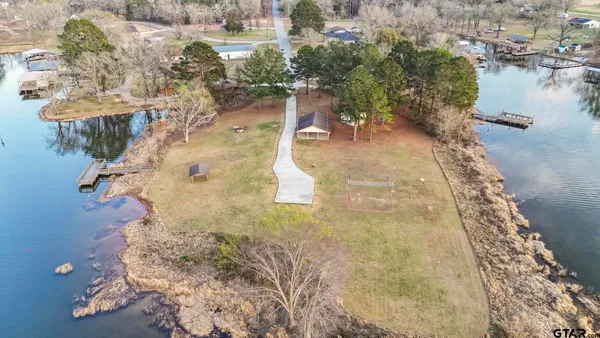 $370,000 | 18208 North Lakeview Drive, Troup, TX 75789
