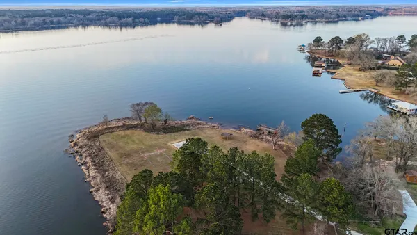 $370,000 | 18208 North Lakeview Drive, Troup, TX 75789