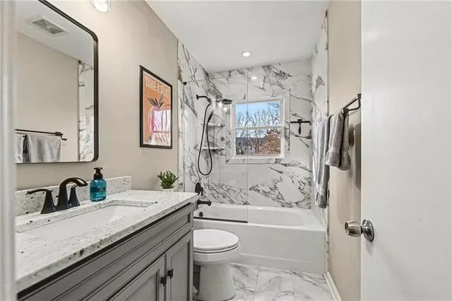 $255,000 | 6803 Northwest 72nd Terrace, Kansas City, MO 64152