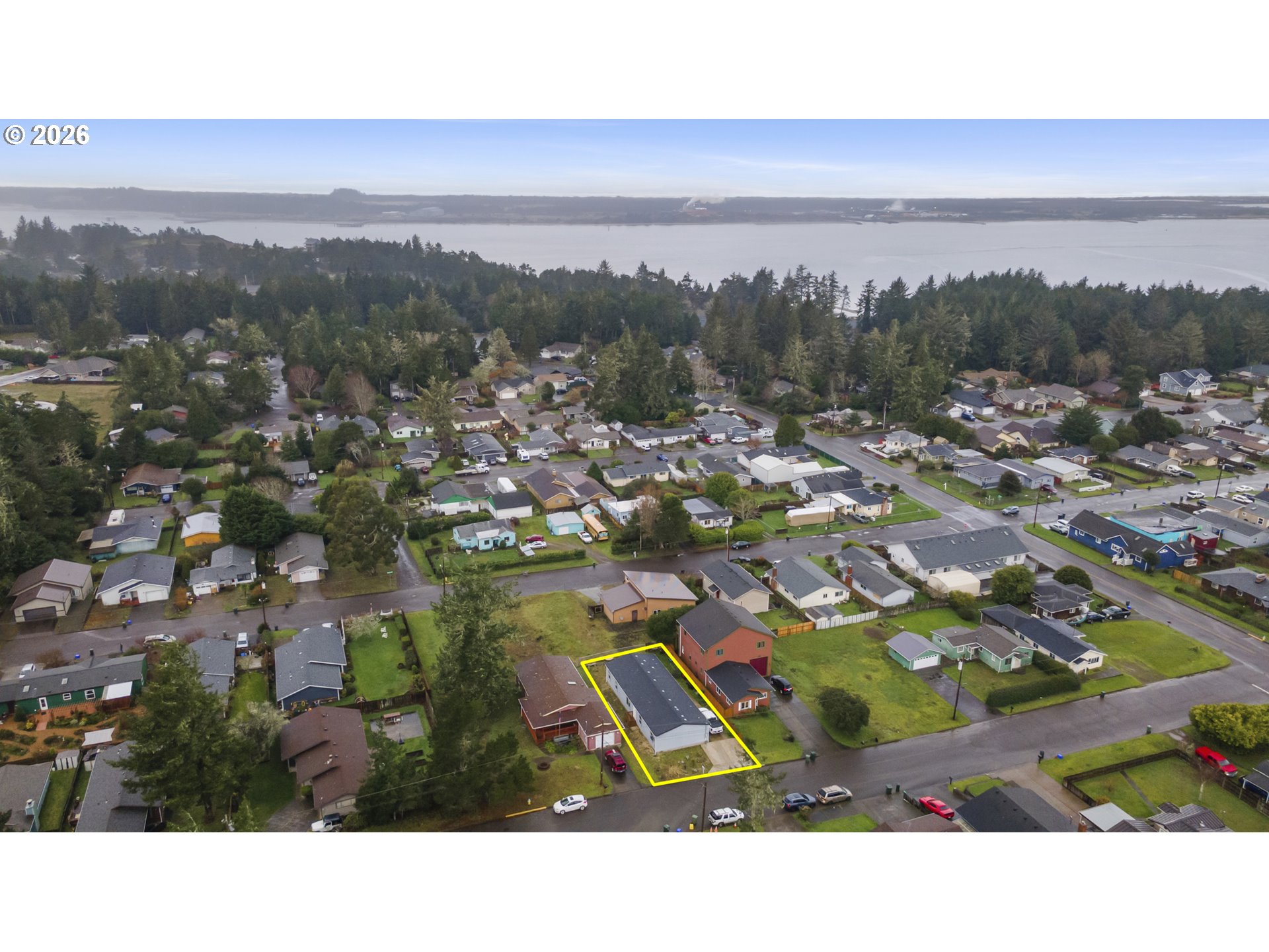 820 Fenwick Street Coos Bay, OR 97420 - Photo 24 of 37