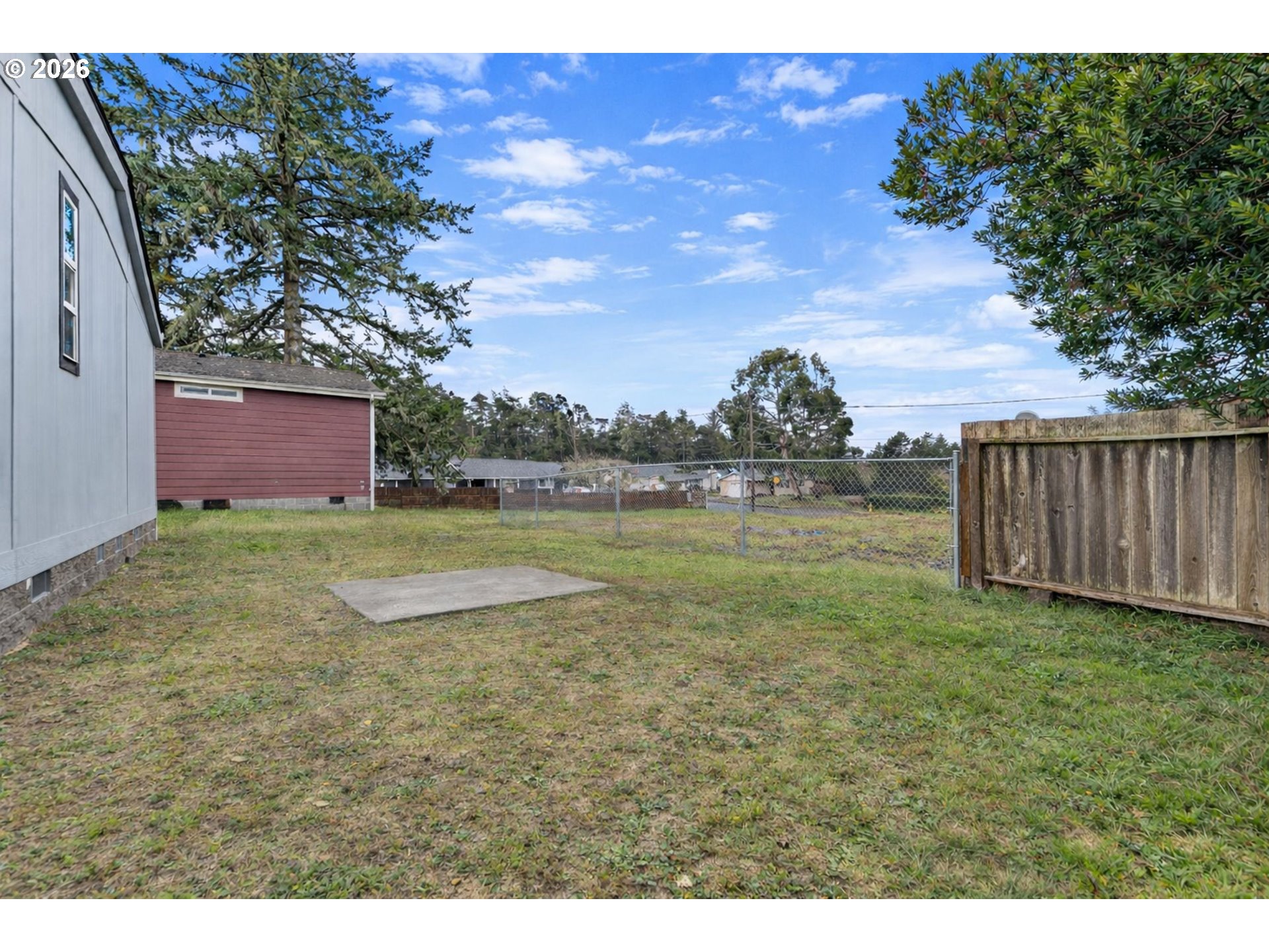 820 Fenwick Street Coos Bay, OR 97420 - Photo 26 of 37