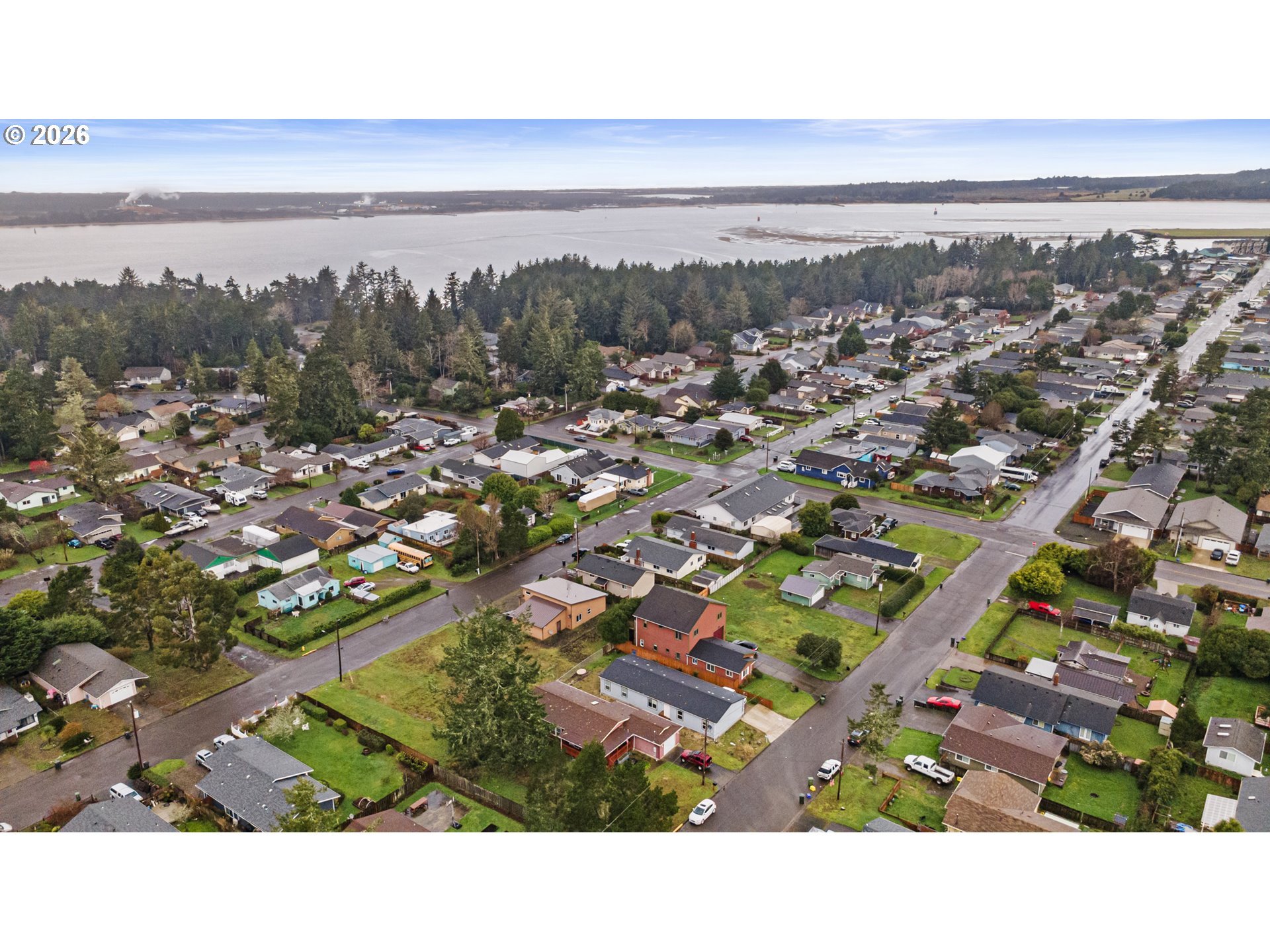 820 Fenwick Street Coos Bay, OR 97420 - Photo 31 of 37
