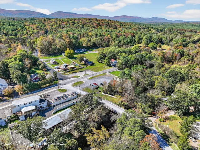 $1,900,000 | 2478 Highway 145, East Durham, NY 12423