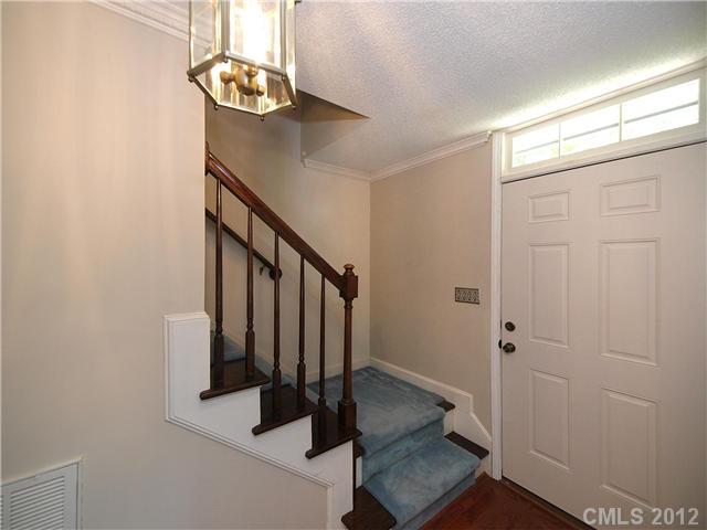 1908 Carmel Ridge Road Charlotte, NC 28226 - Photo 2 of 16 Gallery Image 2