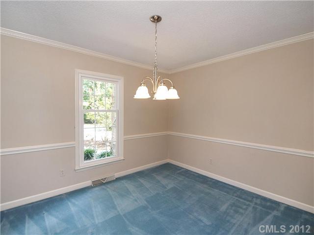 1908 Carmel Ridge Road Charlotte, NC 28226 - Photo 5 of 16 Gallery Image 5