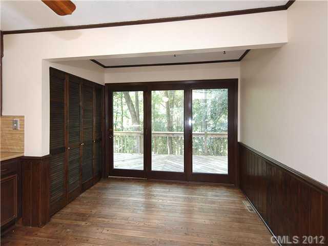 1908 Carmel Ridge Road Charlotte, NC 28226 - Photo 7 of 16 Gallery Image 7