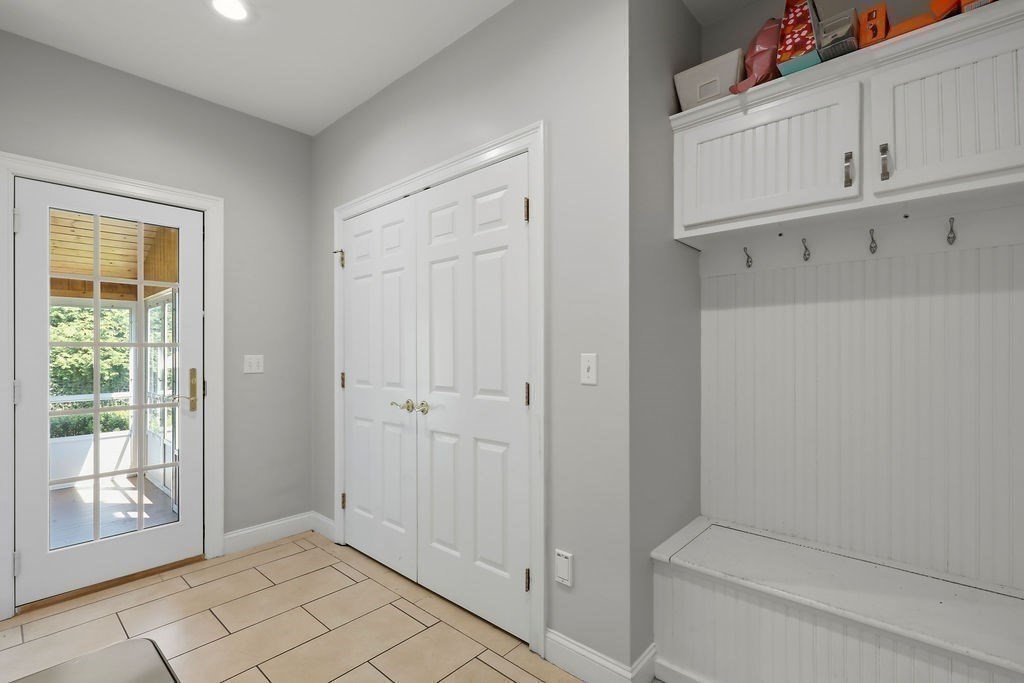 21 Coach Road North Attleboro, MA 02760 - Photo 11 of 42
