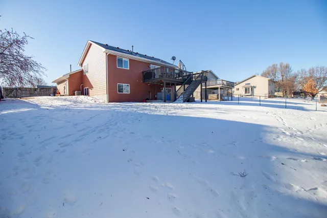 $379,900 | 7302 97th Street South, Cottage Grove, MN 55016