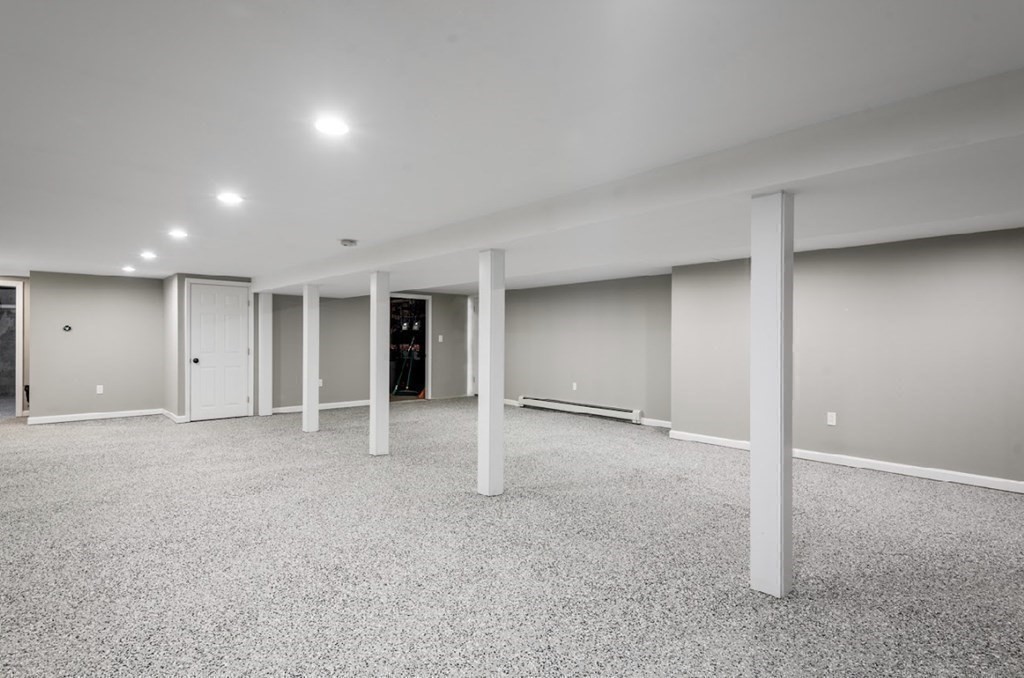 11 Woodman Road Amesbury, MA 01913 - Photo 29 of 31 a view of an empty room