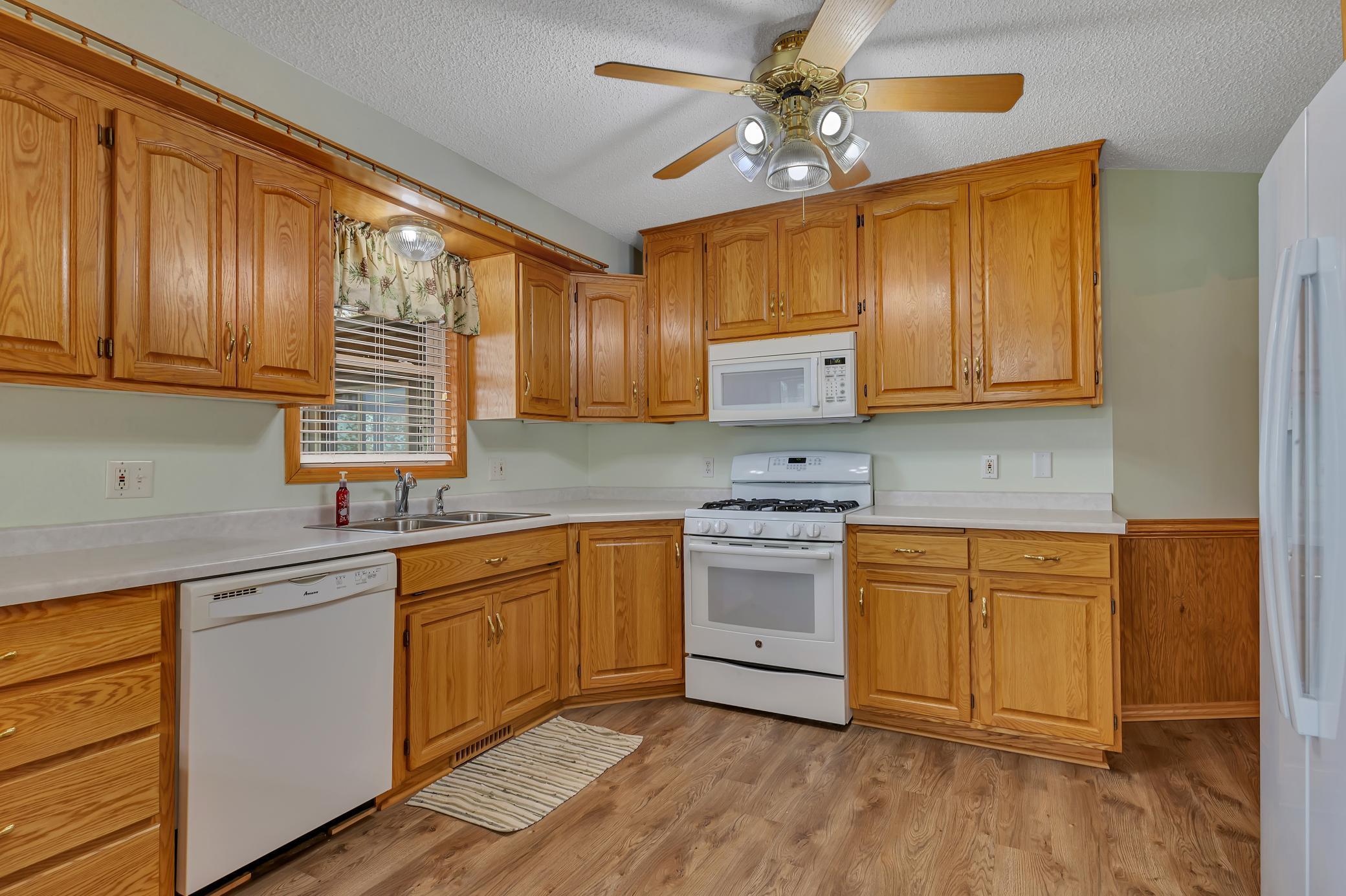 10902 Grand Lake Road Cold Spring, MN 56320 - Photo 4 of 41 Gallery Image 4