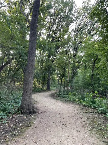 $2,900 | 234 South Cedarcrest Drive, Schaumburg, IL 60193