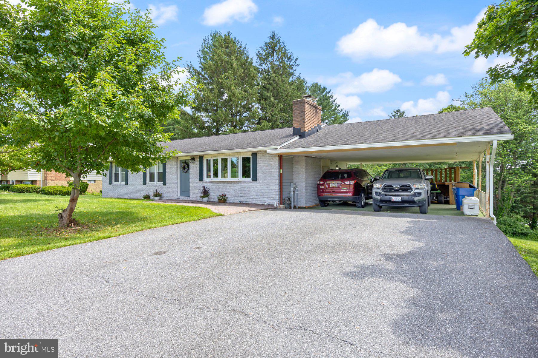 2201 Green Mill Road Finksburg, MD 21048 - Photo 2 of 29 Lovely rancher