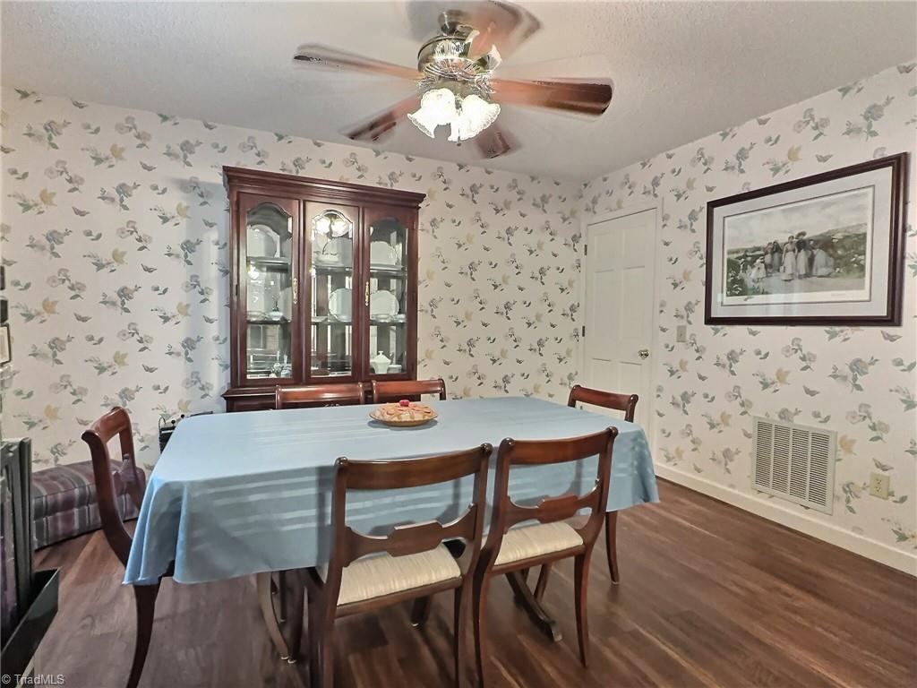 5096 Highway 16 Moravian Falls, NC 28654 - Photo 14 of 43 Dining Room