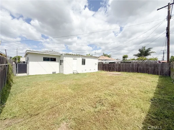 $699,900 | 1410 West School Street, Compton, CA 90220