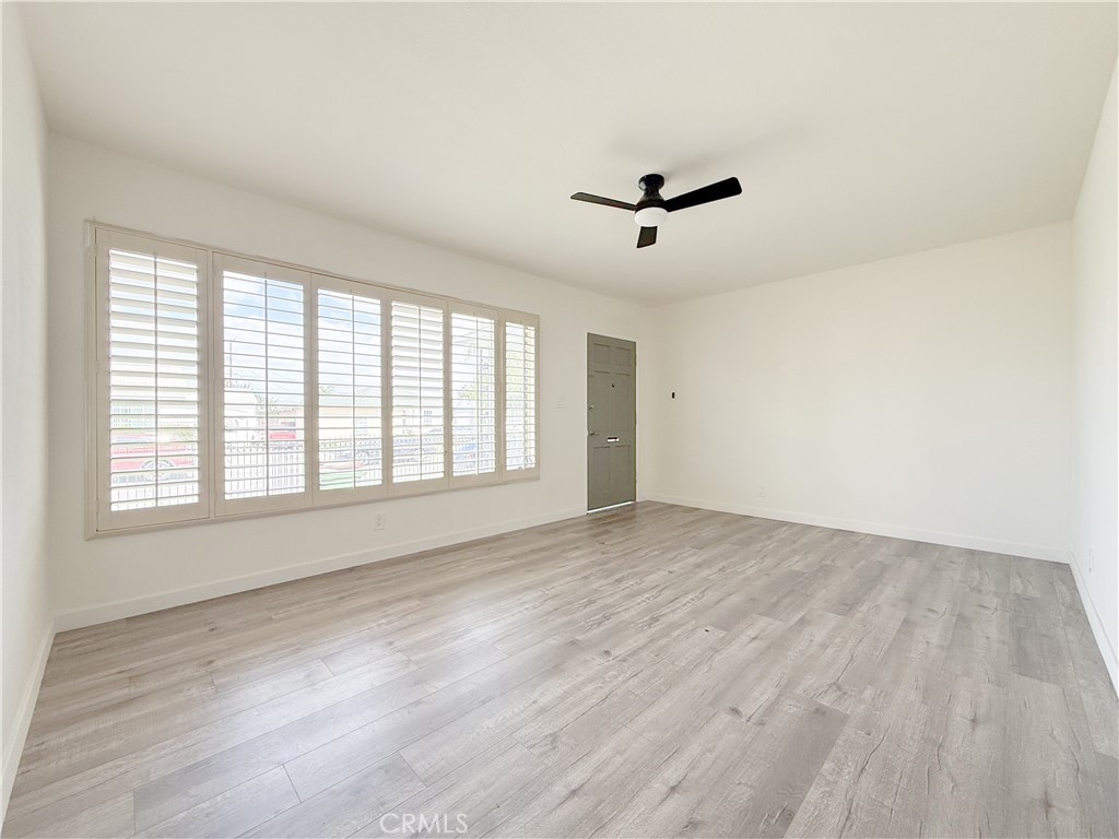1410 West School Street Compton, CA 90220 - Photo 6 of 33