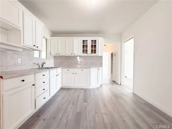 $699,900 | 1410 West School Street, Compton, CA 90220