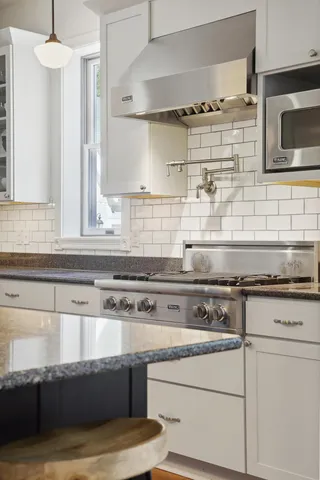 $6,900 | 206 5th Street South, Stillwater, MN 55082