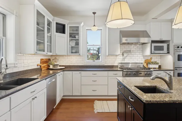 $6,900 | 206 5th Street South, Stillwater, MN 55082