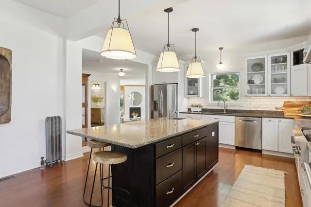 $6,900 | 206 5th Street South, Stillwater, MN 55082