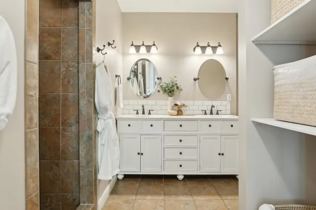 $6,900 | 206 5th Street South, Stillwater, MN 55082