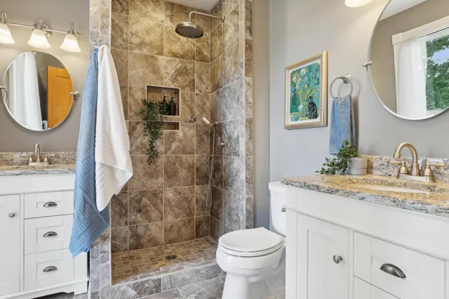 $6,900 | 206 5th Street South, Stillwater, MN 55082