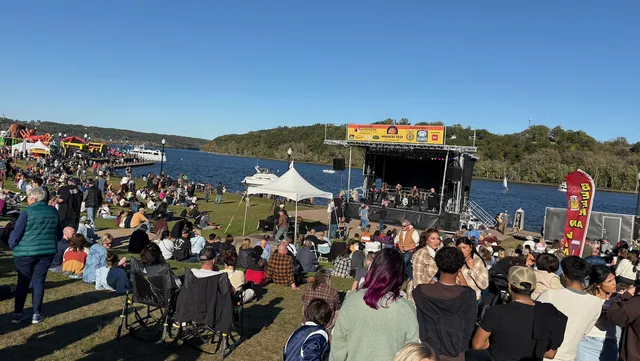 $6,899 | 206 5th Street South, Stillwater, MN 55082