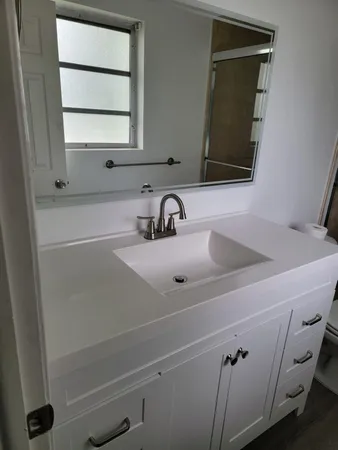 $3,000 | 2100 Diana Drive, Unit 310, Hallandale Beach, FL 33009
