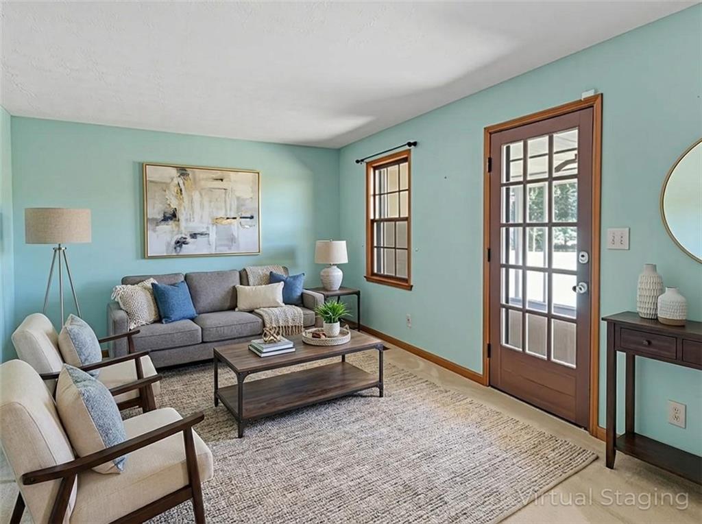 8294 Winston Way Jonesboro, GA 30236 - Photo 7 of 67 a living room with furniture and a window