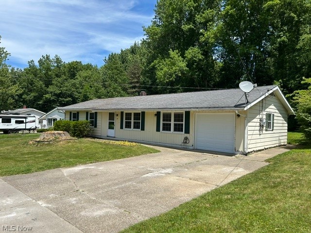 433 Fairgrounds Road Painesville, OH 44077 - Photo 2 of 33