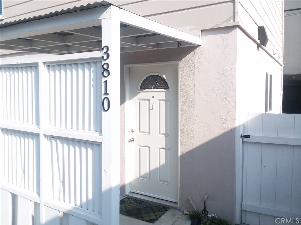 3810 West Heffron Drive, Unit B Burbank, CA 91505 - Photo 11 of 12 a view of a hallway with windows and stairs